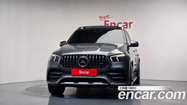 Mercedes-Benz GLE-Class 2023 — Photo 18/20
