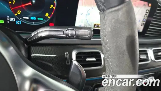 Mercedes-Benz GLE-Class 2023 — Photo 11/20