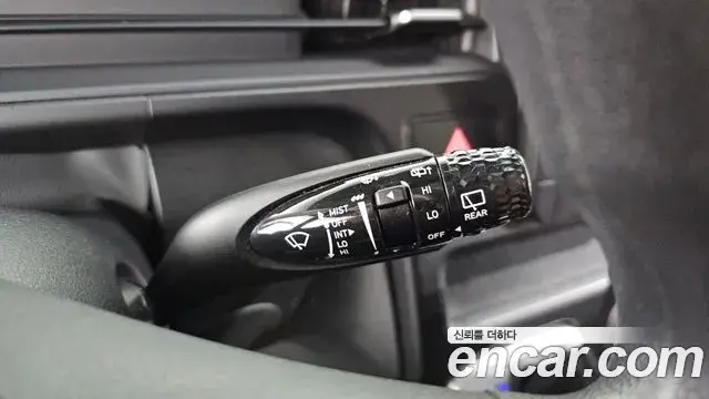 Hyundai Staria 2021 — Photo 21/31