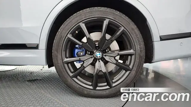 BMW X7, 2024