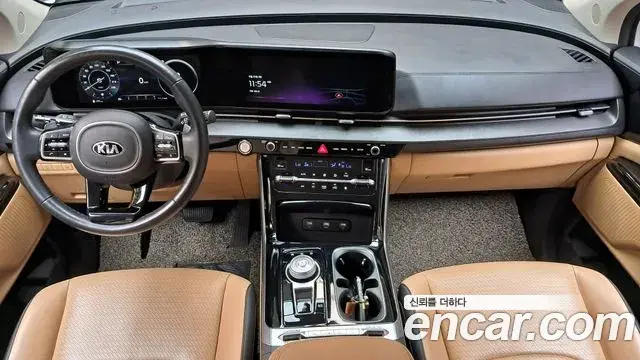 Kia Carnival 2021 — Photo 19/34