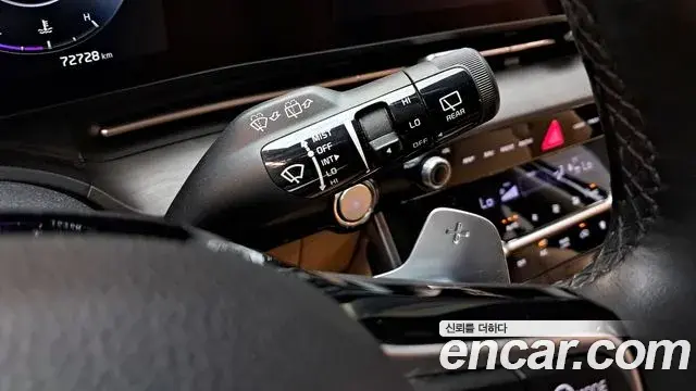 Kia Carnival 2021 — Photo 6/34