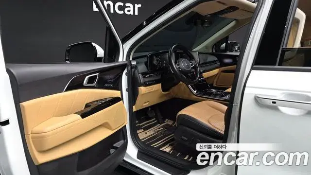 Kia Carnival 2021 — Şəkil 10/20
