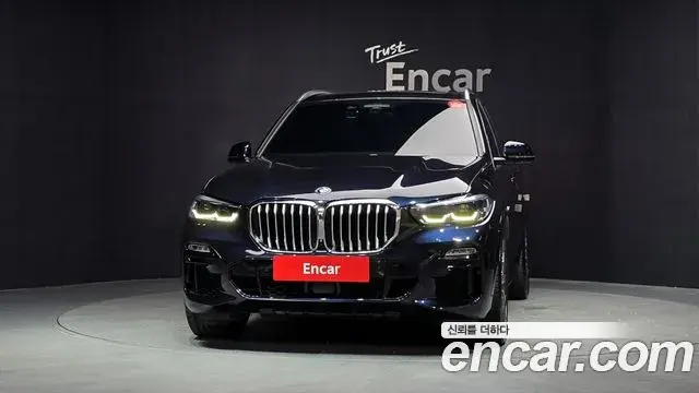 BMW X5 2021 — Photo 12/35