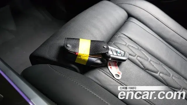 BMW X5 2022 — Photo 23/34