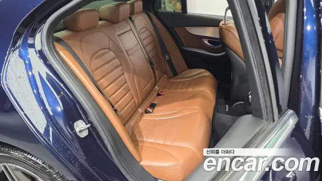Mercedes-Benz C-Class 2021 — Şəkil 16/30