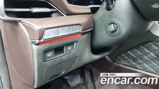Genesis GV80 2020 — Şəkil 22/38