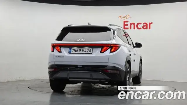 Hyundai The New Tucson 2022 — Фото 4/20