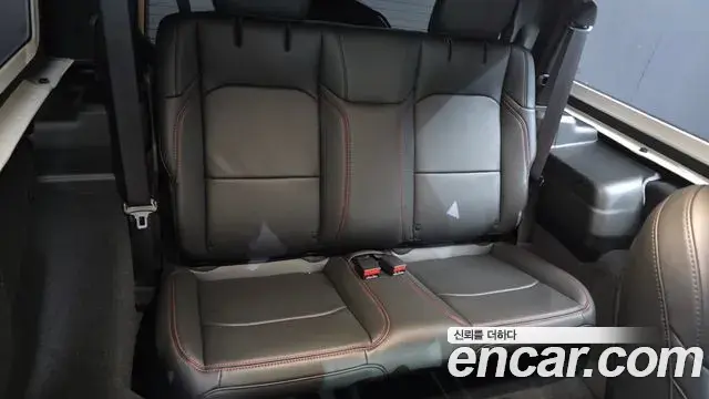 Jeep Wrangler 2025 — Photo 5/30