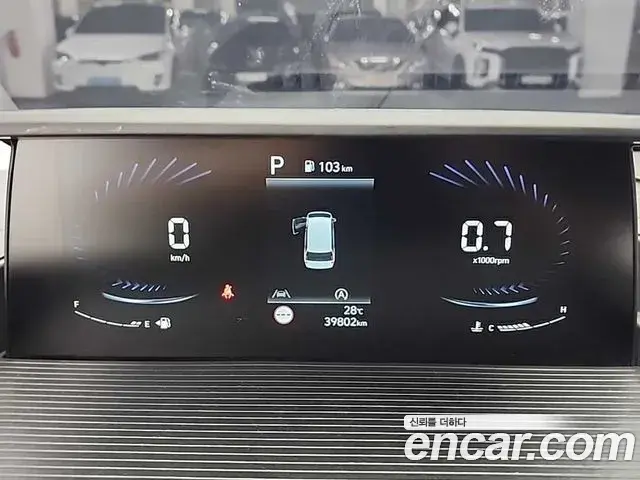 Hyundai Staria 2022 — Фото 5/18