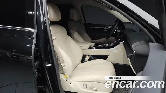 Genesis GV80 2023 — ფოტო 7/20