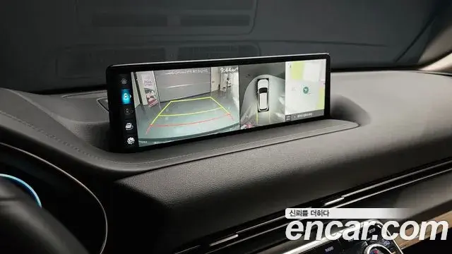 Genesis GV80 2023 — ფოტო 19/20
