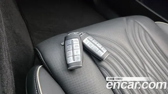 Genesis G80 2021 — ფოტო 16/20