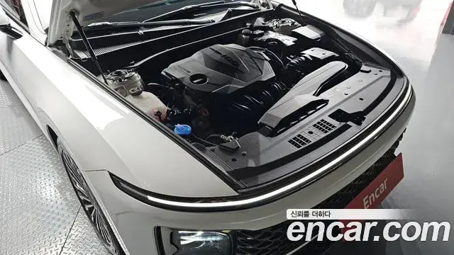 Hyundai Grandeur Hybrid 2024 — ფოტო 11/34