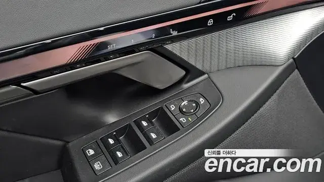 BMW 5 Series 2025 — ფოტო 12/33