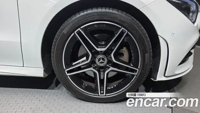 Mercedes-Benz CLA-Class 2023 — ფოტო 29/32