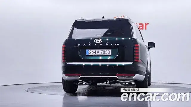 Hyundai Palisade 2025 — Photo 18/34