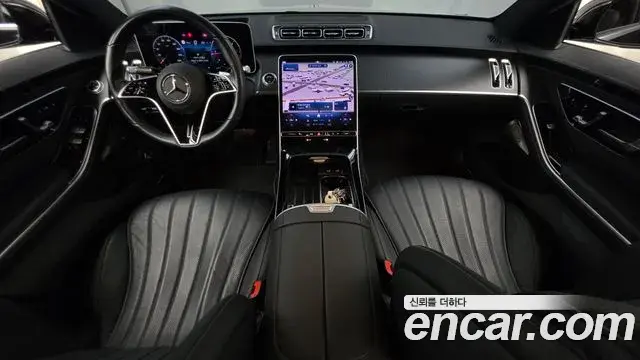 Mercedes-Benz S-Class 2025 — ფოტო 26/34