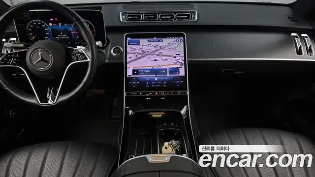 Mercedes-Benz S-Class 2025 — ფოტო 33/34