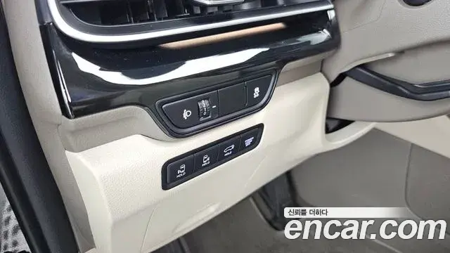Kia Carnival 2025 — ფოტო 22/34