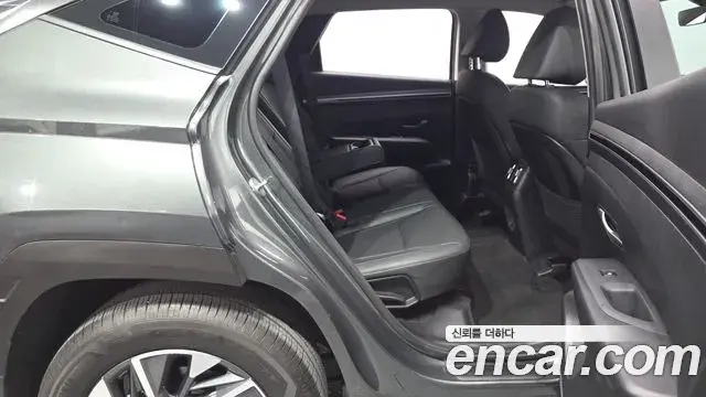 Hyundai The New Tucson 2022 — Фото 11/20