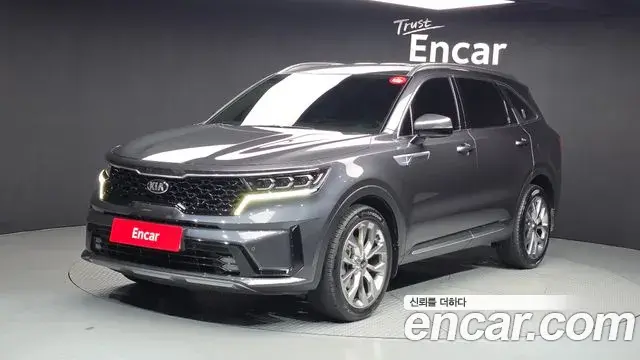Kia Sorento 2021 — Фото 1/20