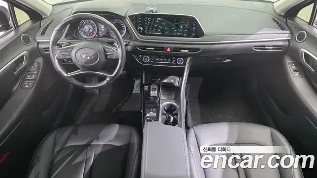 Hyundai Sonata 2022 — Фото 7/20