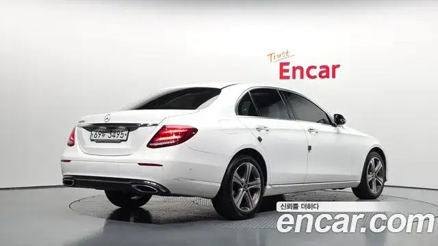 Mercedes-Benz E-Class, 2018