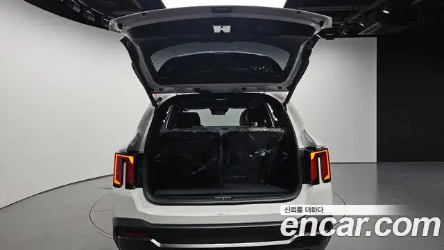 Kia Sorento 2024 — Photo 32/36