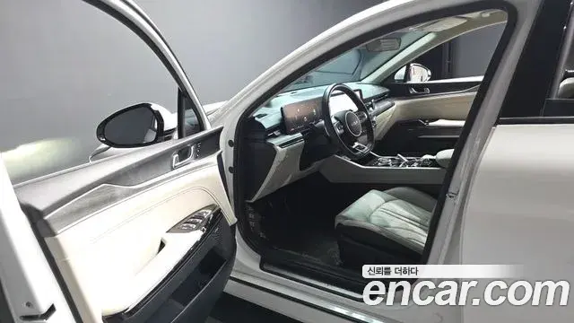 Kia K5 2024 — Şəkil 18/43