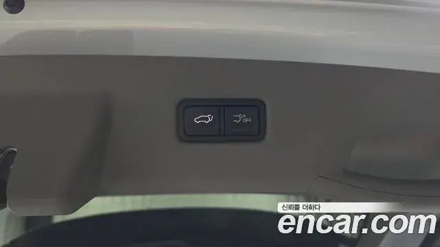 Kia Carnival 2024 — Photo 22/39