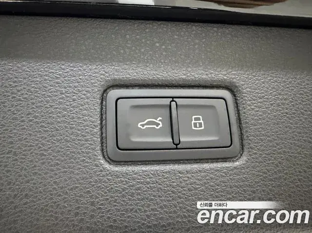Audi Q7 2025 — ფოტო 7/20