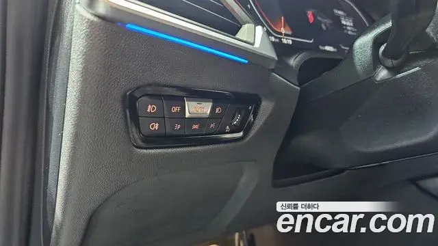 BMW 4 Series 2023 — Photo 16/20