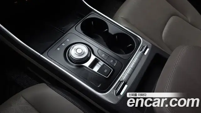 Kia Carnival 2024 — Фото 9/20
