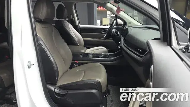 Kia Carnival 2024 — Фото 11/20