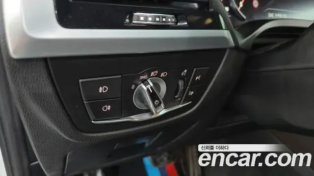 BMW X4 2019 — ფოტო 19/34
