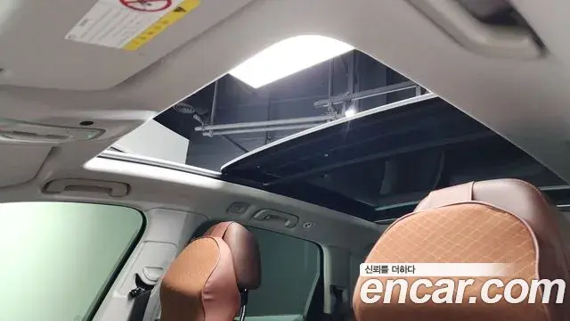 Audi Q7 2019 — Şəkil 34/39