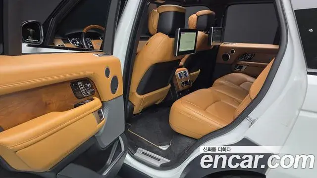 Land Rover Range Rover 2021 — Photo 38/39