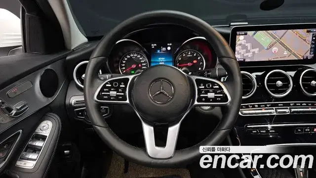 Mercedes-Benz C-Class 2020 — Фото 13/20