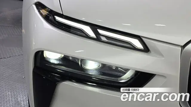 BMW X7 2025 — ფოტო 19/35