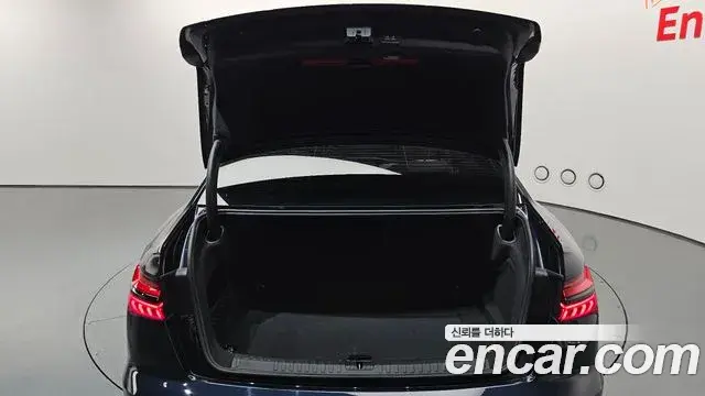 Audi A6 2024 — Şəkil 29/35