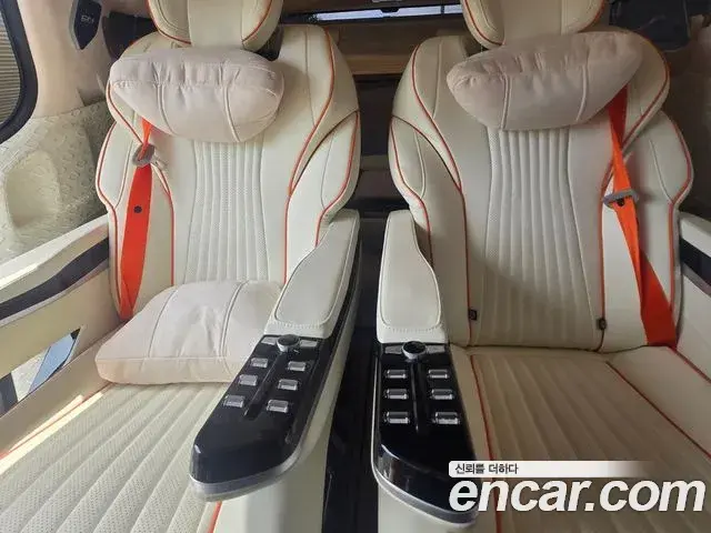 Kia Carnival 2025 — ფოტო 16/16