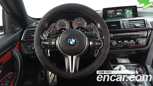 BMW M4 2018 — Şəkil 1/20