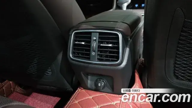Genesis G70 2021 — ფოტო 34/34