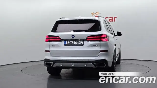 BMW X5 2025 — Photo 16/34