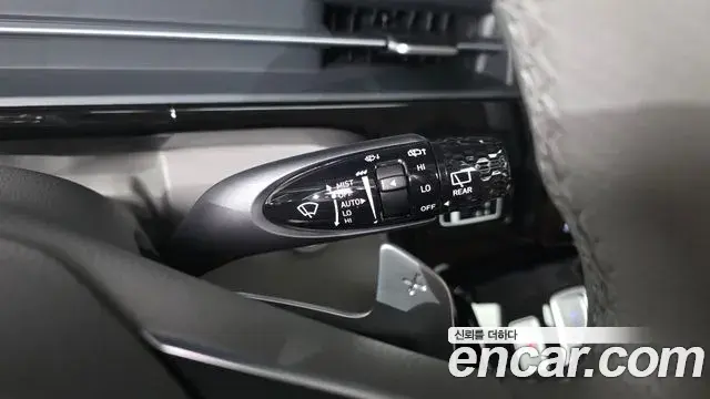 Hyundai Staria 2024 — ფოტო 24/36