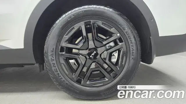 Kia Sorento 2024 — Photo 12/37