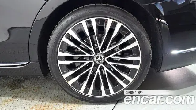 Mercedes-Benz S-Class 2022 — ფოტო 12/33