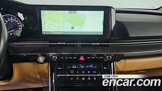 Kia Carnival 2023 — Photo 13/20
