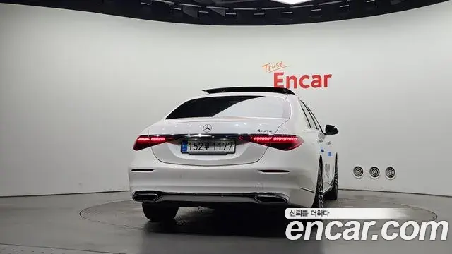 Mercedes-Benz S-Class 2022 — Фото 4/20